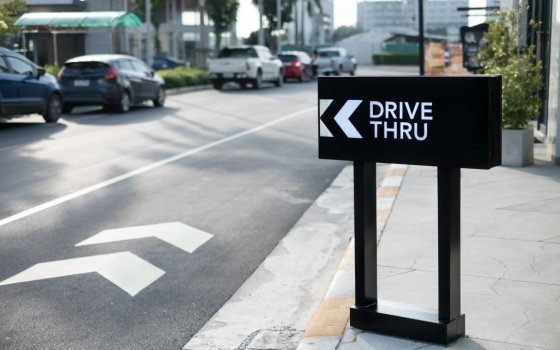 Detran.SP adere a modalidade drive thru para entrega de documentos de veículos